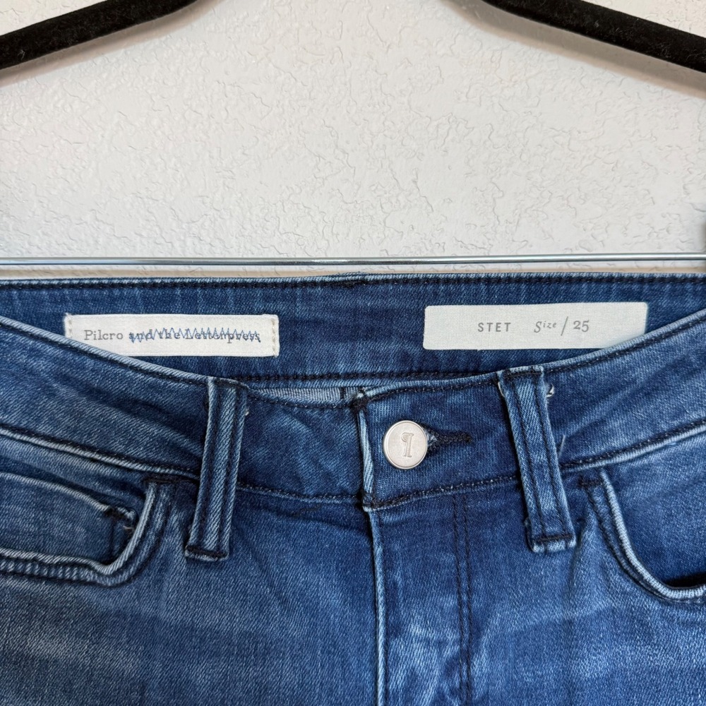 Pilcro Anthropologie Stet Flare Jeans Blue Medium Wash Denim Womens 25 Bootcut - Picture 3 of 7